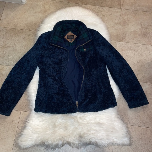 Pendleton Teddy Bear/ Plaid Sweater - Picture 3 of 7